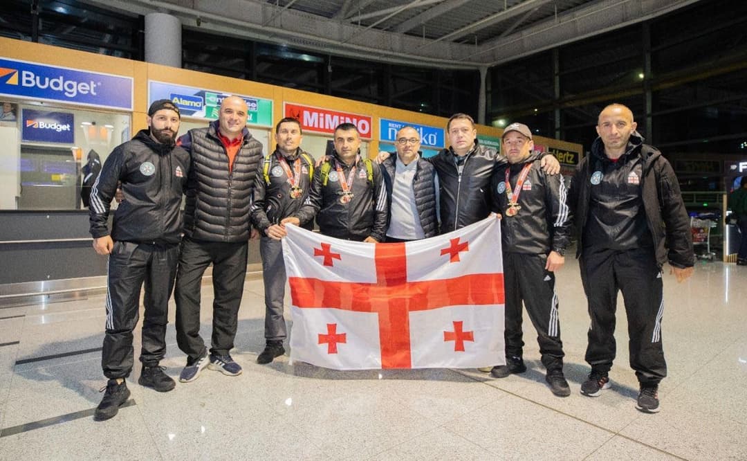 დაჭრილმა სამხედრო მოსამსახურეებმა აშშ-ის საზღვაო ქვეითთა მარათონში მიიღეს მონაწილეობა