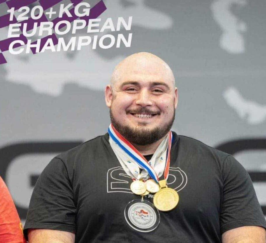 თემურ სამხარაძე ზედიზედ მეორედ ევროპის ჩემპიონი გახდა