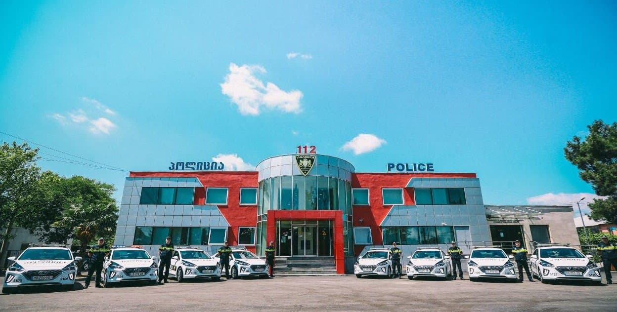 Frontnews image description