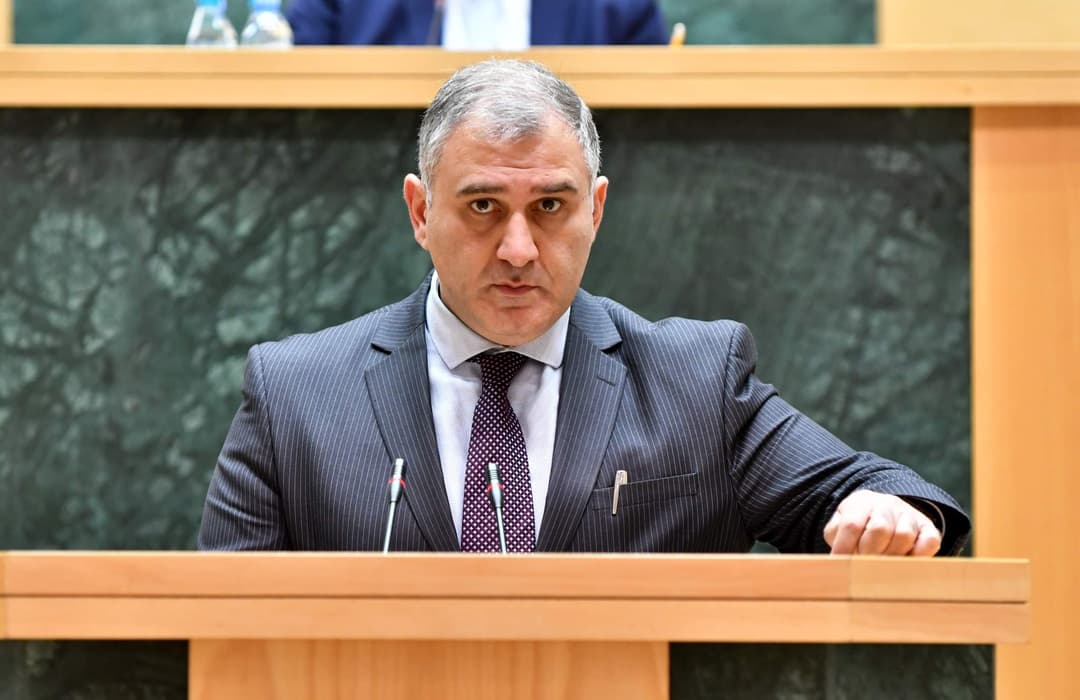 პარლამენტმა “ადმინისტრაციულ სამართალდარღვევათა კოდექსში ცვლილების შეტანის შესახებ“ კანონპროექტს მხარი მესამე მოსმენით დაუჭირა