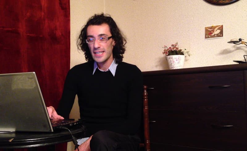 Frontnews image description