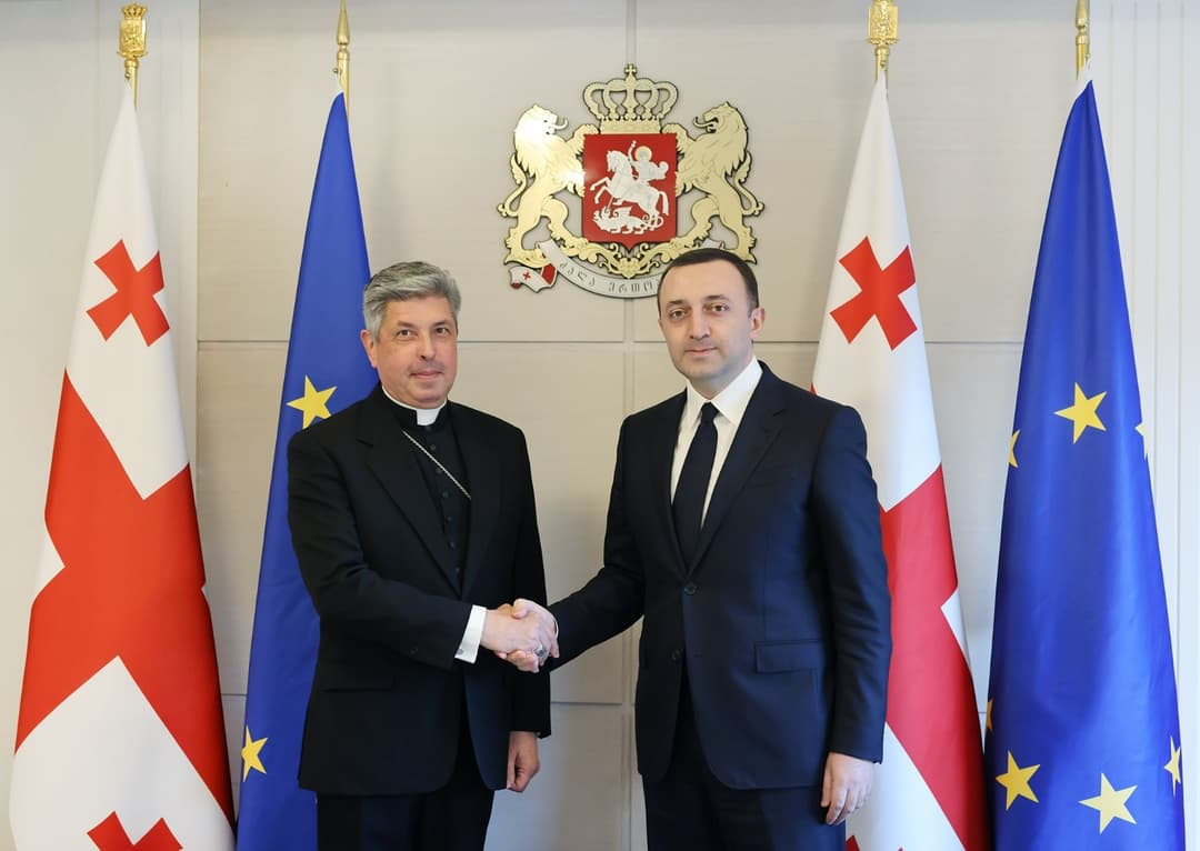 ირაკლი ღარიბაშვილმა საქართველოში წმინდა საყდრის დესპანთან გამოსამშვიდობებელი შეხვედრა გამართა