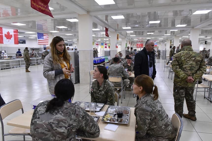 თავდაცვისა და უშიშროების კომიტეტის წევრები სენაკის ბაზაზე სამეთაურო-საშტაბო სწავლებას დაესწრნენ