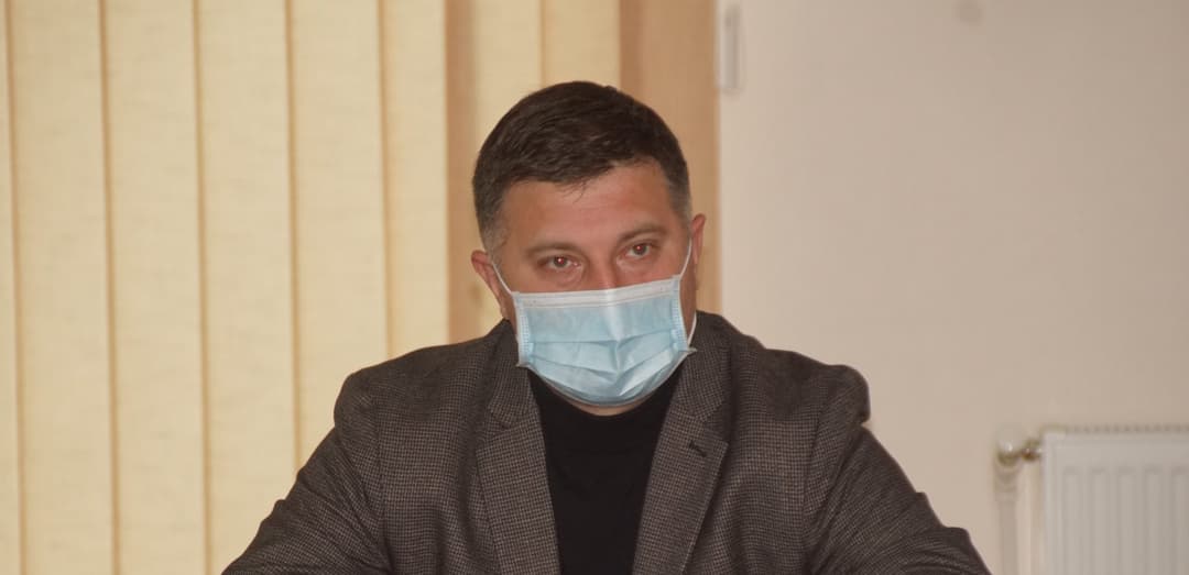 ონის მუნიციპალიტეტის მერმა სამსახურის უფროსებისგან დაგეგმილი ღონისძიებების შესახებ ინფორმაცია მოისმინა