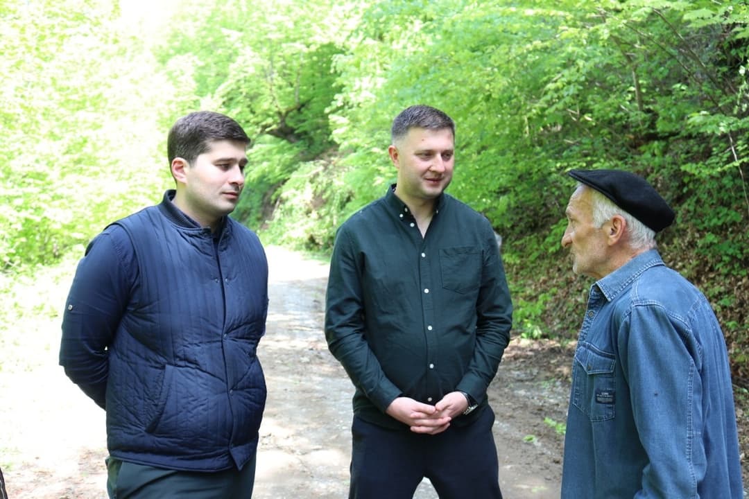 ადგილობრივი ხელისუფლების წარმომადგენლებმა ზუდალი-სევის გზის მონაკვეთზე მიმდინარე ინფრასტრუქტურული სამუშაოები დაათვალიერეს