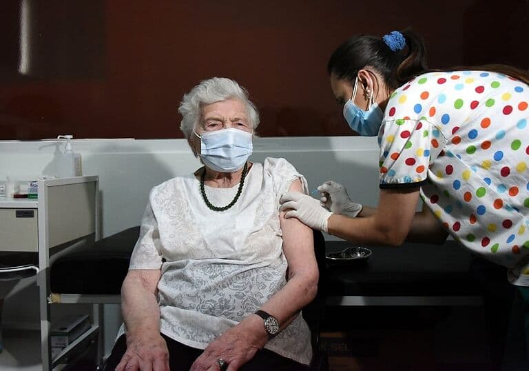 Frontnews image description