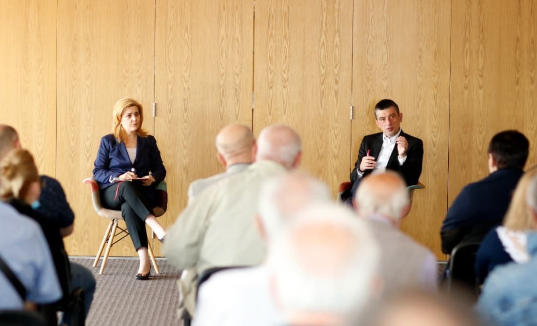 Frontnews image description