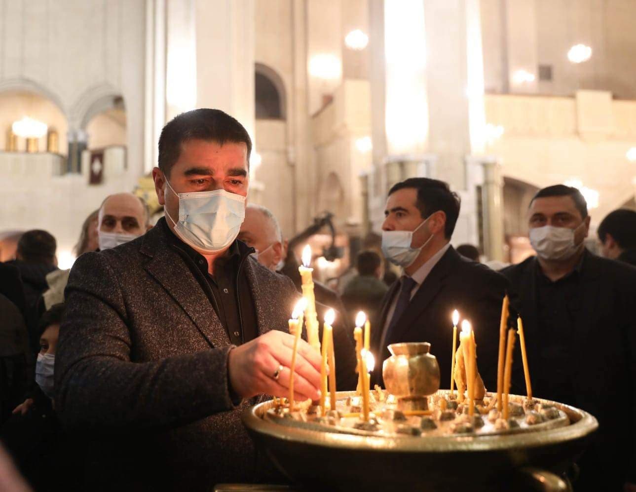 Frontnews image description