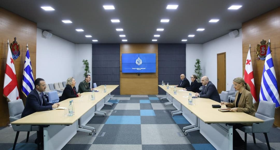 შს მინისტრის მოადგილე საბერძნეთის რესპუბლიკის საგანგებო და სრულუფლებიან ელჩს შეხვდა