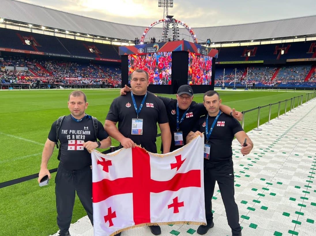 Frontnews image description