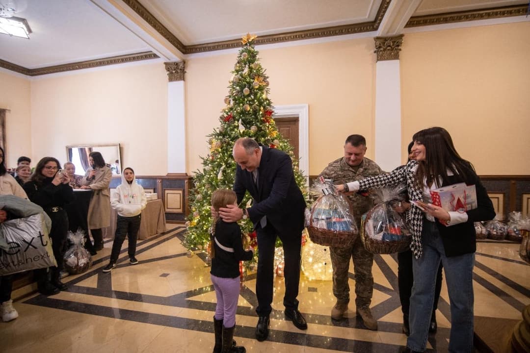 Defence ministry hosts New Year event for children of fallen servicemembers