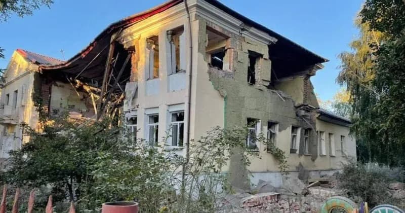Russian occupiers bomb kindergarten in Slavyansk, Ukraine
