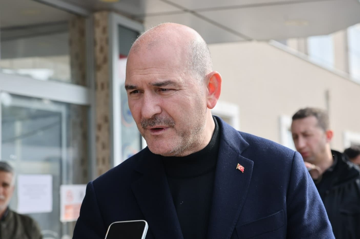 Frontnews image description