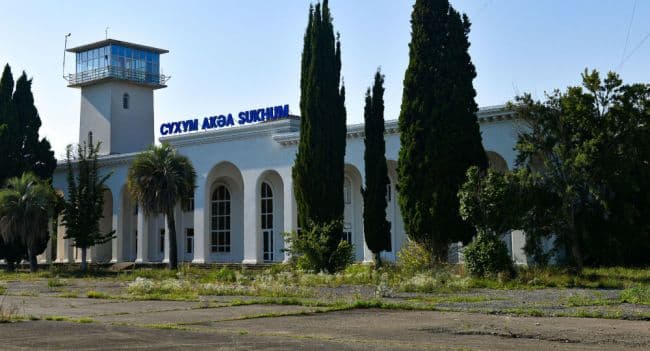 სოხუმის აეროპორტი “საერთაშორისო ფრენებისთვის” შესაძლოა, 2024 წლიდან გაიხსნას