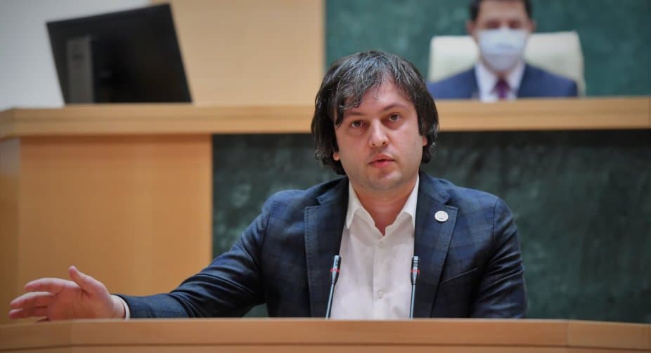 ირაკლი კობახიძე – პასუხისმგებლობას ვერ ავიღებთ იმ პლაკატებზე, რომელიც ვიღაცამ გამოაკრა