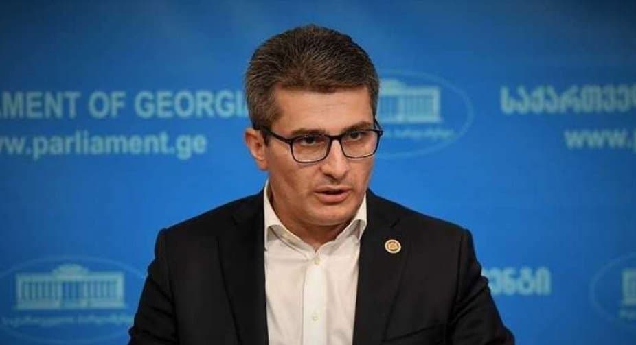 მამუკა მდინარაძე – თავი დაანებონ ომის პროპაგანდას და მეორე მხრივ, სხვადასხვა სპიკერის მეშვეობით ეროვნულ ინტერესებსა და ეროვნულ ფასეულობებზე თავდასხმებს