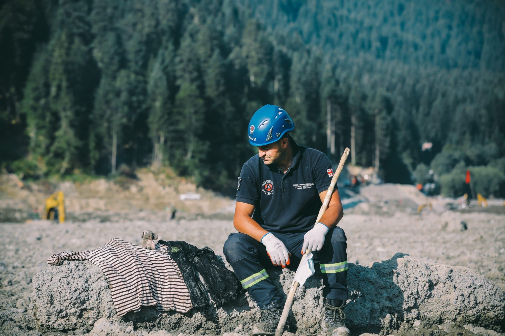 Frontnews image description