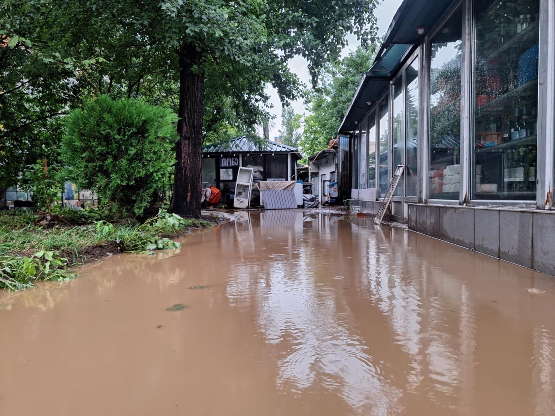 Frontnews image description