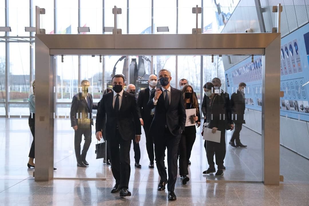 ნატო – იენს სტოლტენბერგმა მადლობა გადაუხადა საქართველოს წლების განმავლობაში ავღანეთში ნატოს ძალისხმევაში შეტანილი წვლილისთვის