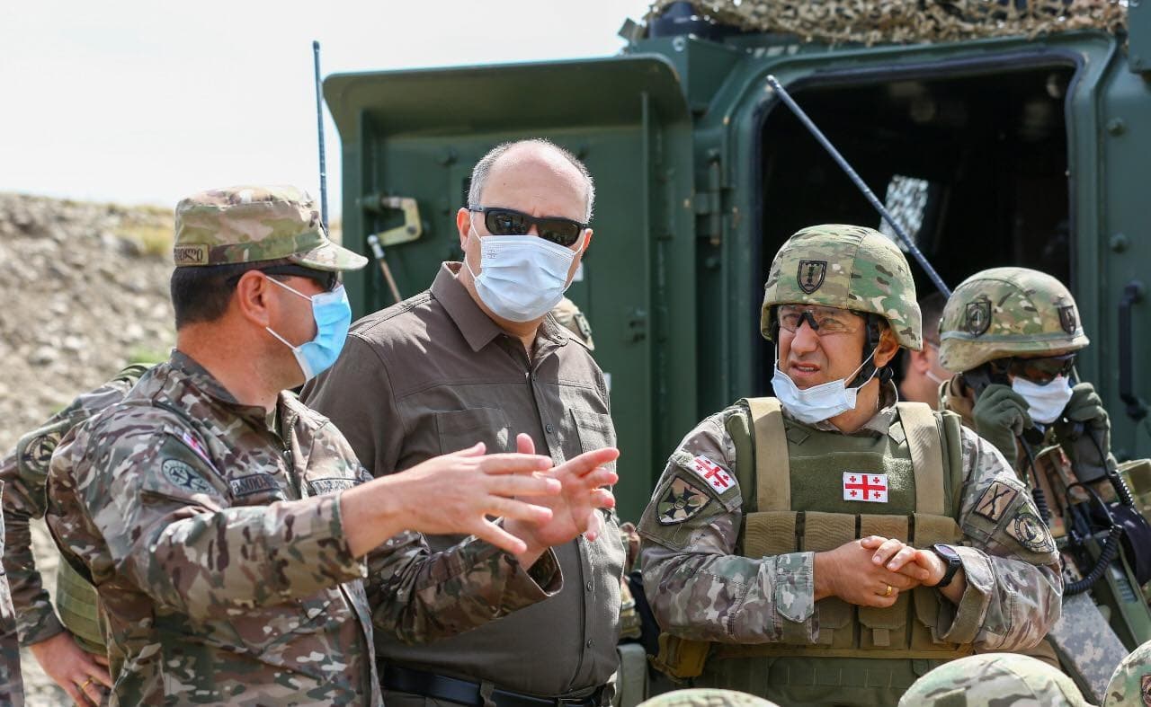 Frontnews image description