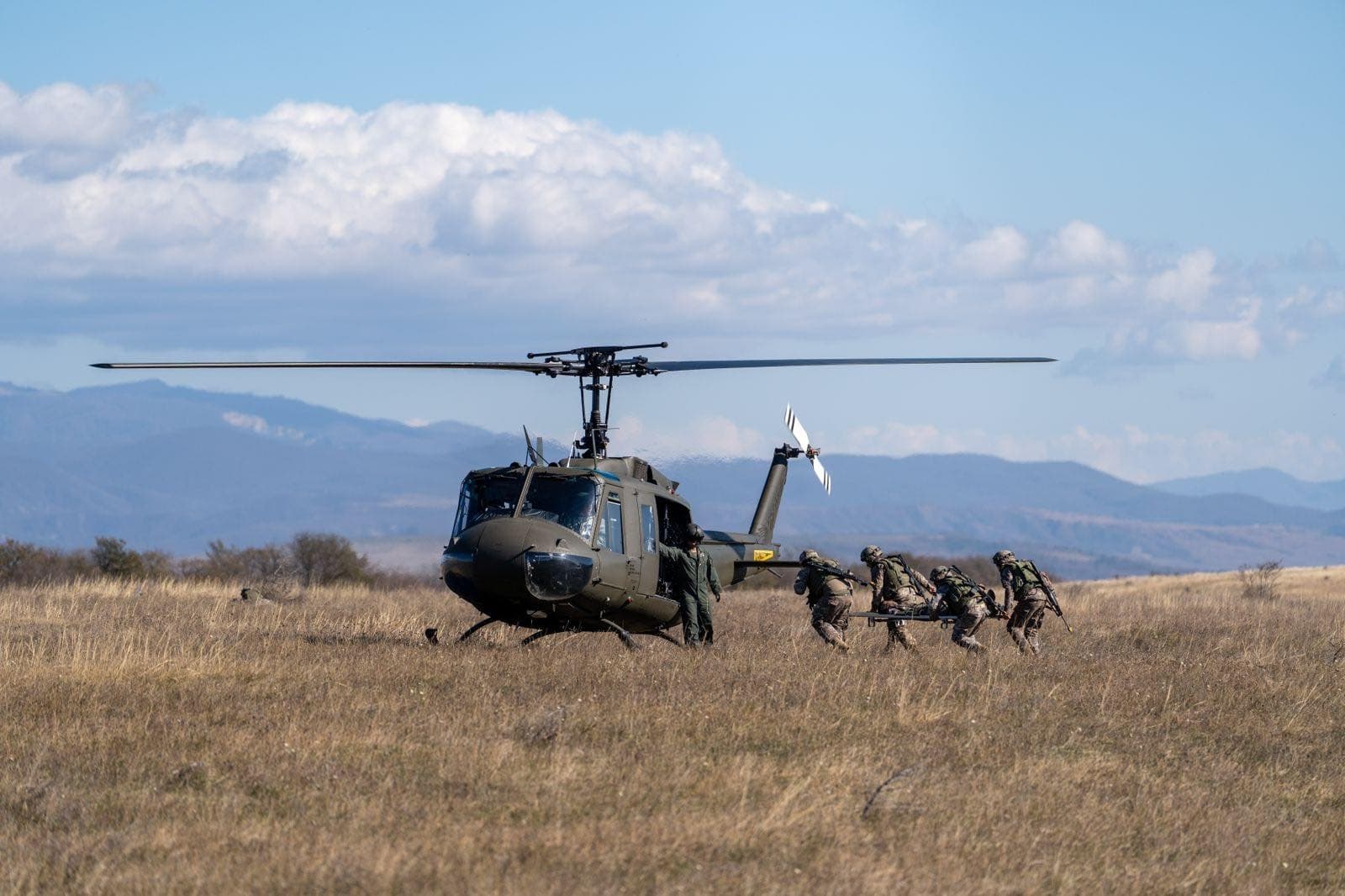 Frontnews image description