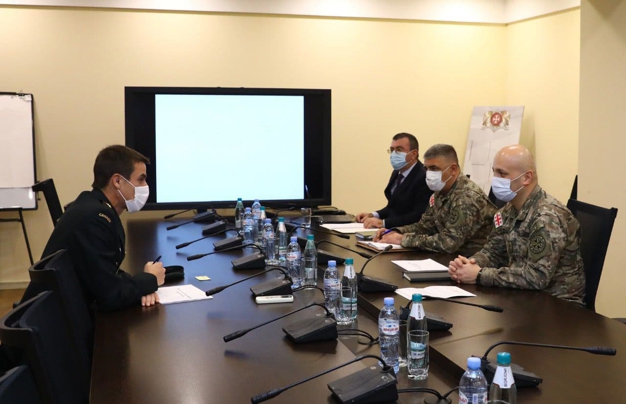 Frontnews image description