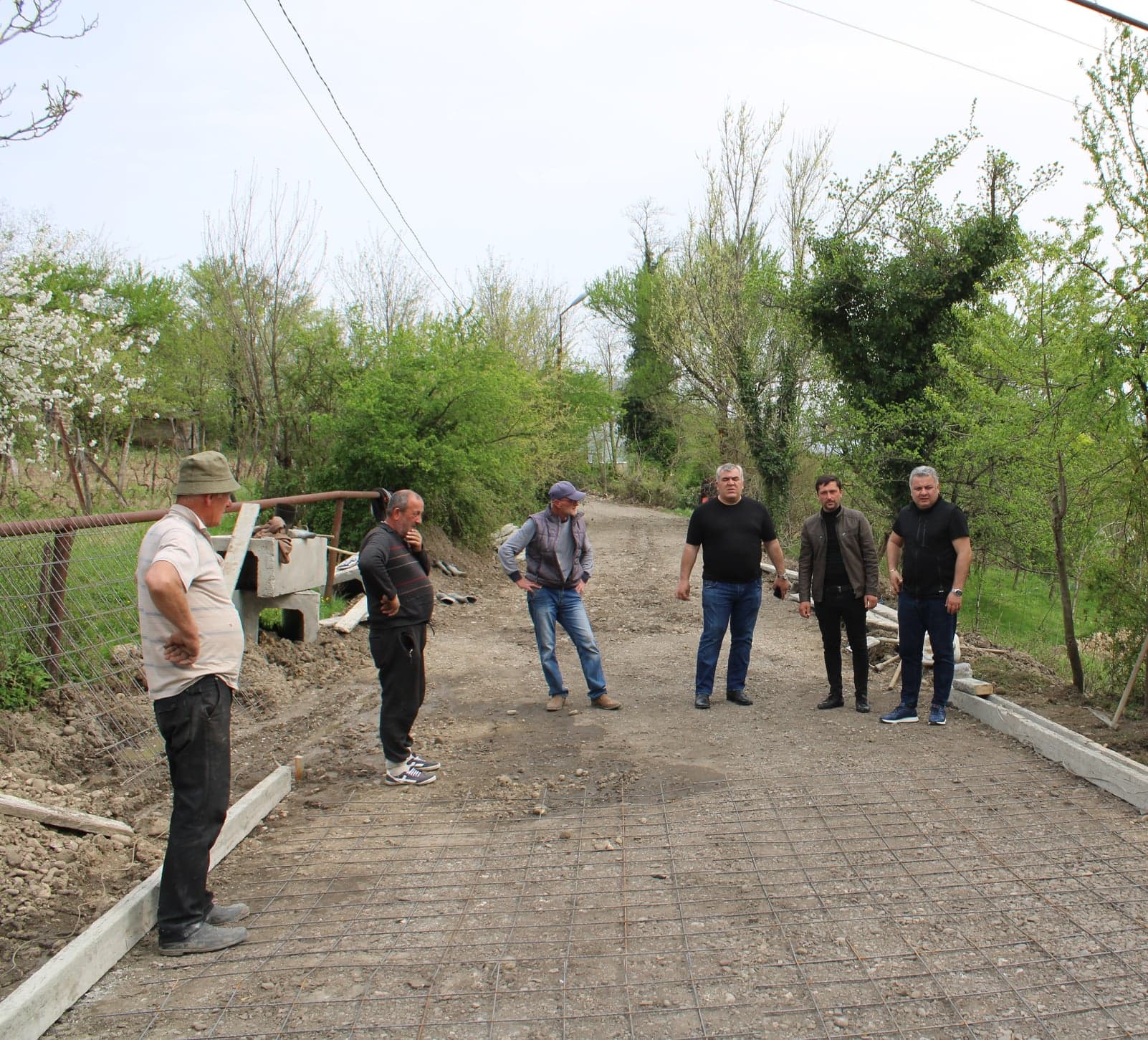 Frontnews image description