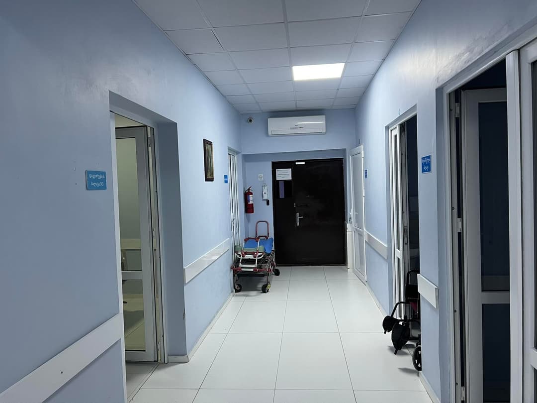 მამაკაცი, რომელმაც თერჯოლაში ყოფილი ცოლი მოკლა, გარდაიცვლა