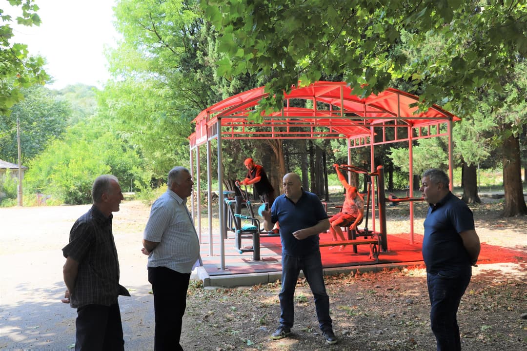 თერჯოლის მუნიციპალიტეტის მერის ინიციატივით რვა ადმინისტრაციულ ერთეულში სავარჯიშო მოედნების მოწყობა დასრულებულია