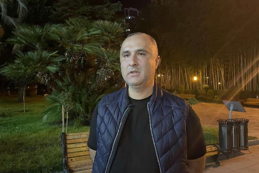 ხელვაჩაურის საკრებულოს ფრაქცია “ნაციონალური მოძრაობის“ თავმჯდომარემ პარტია დატოვა