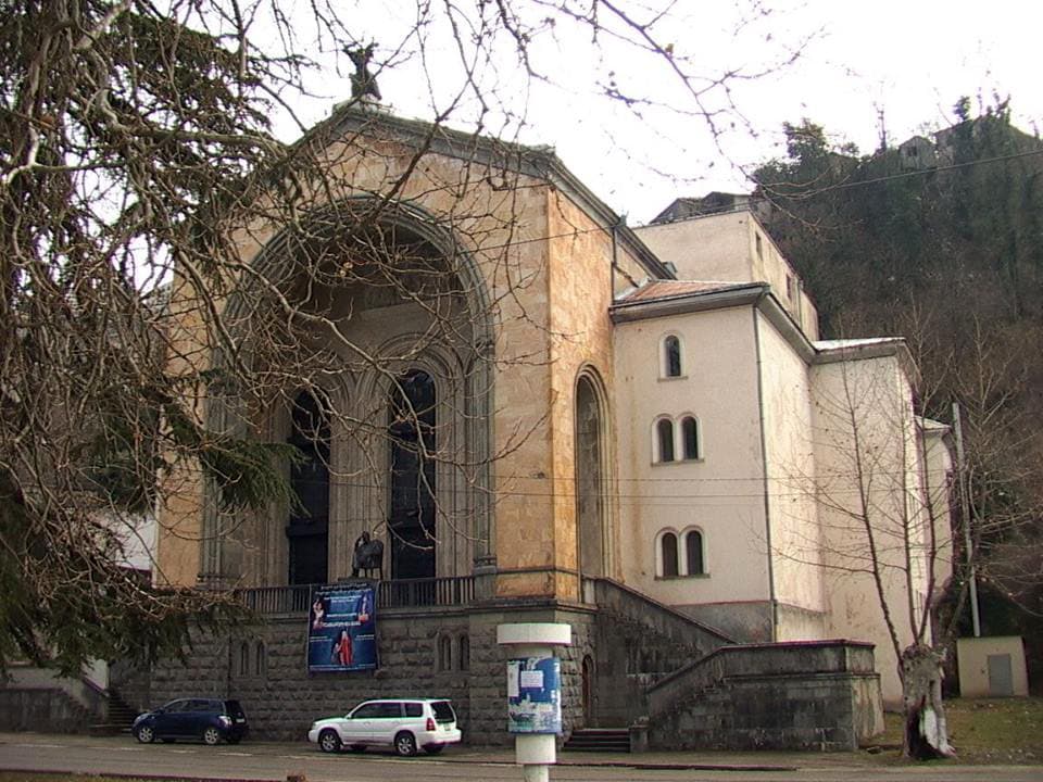 Frontnews image description