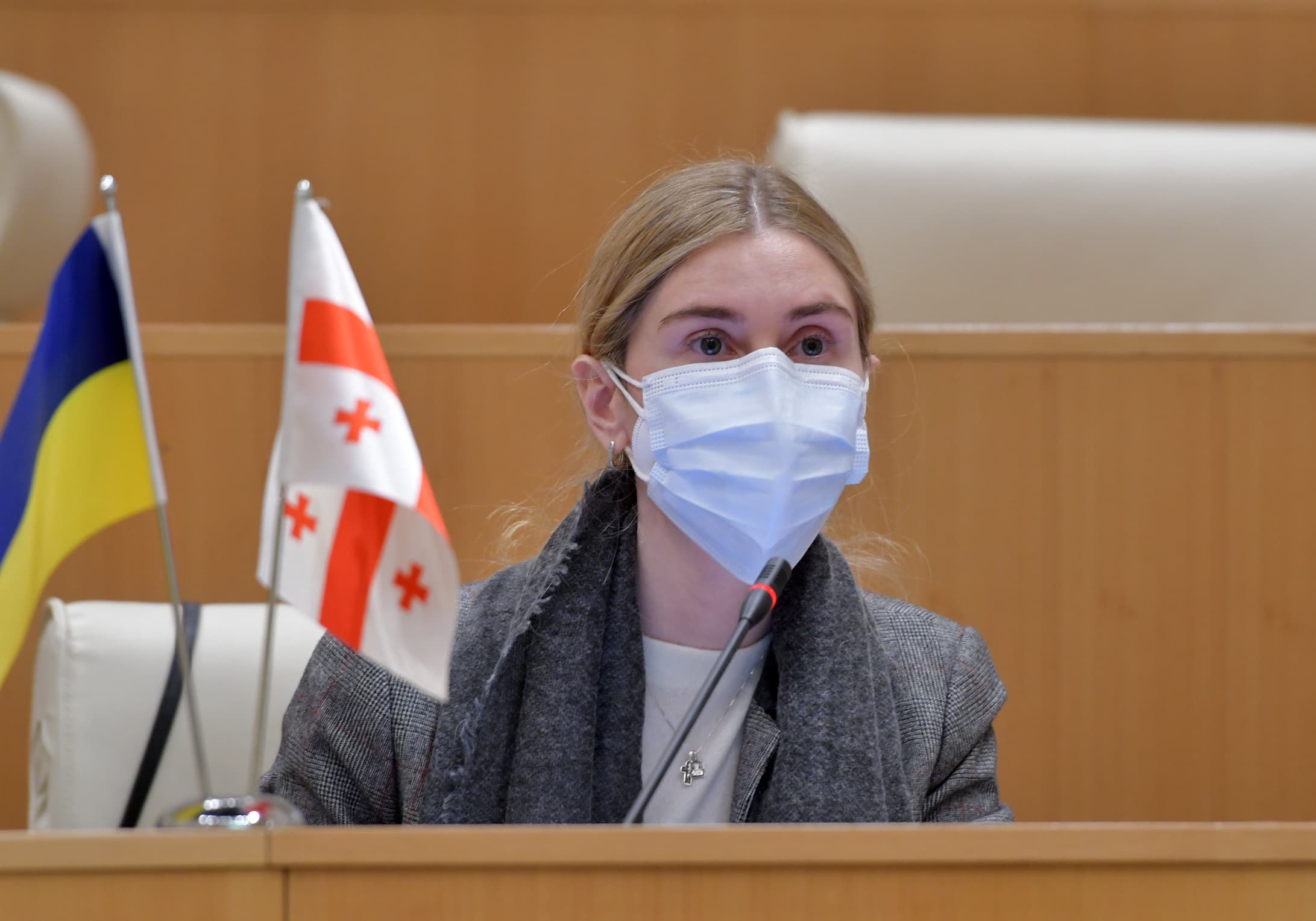 Frontnews image description