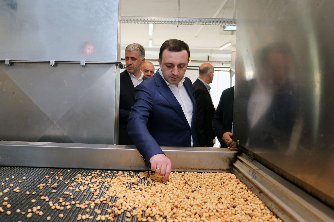 Frontnews image description