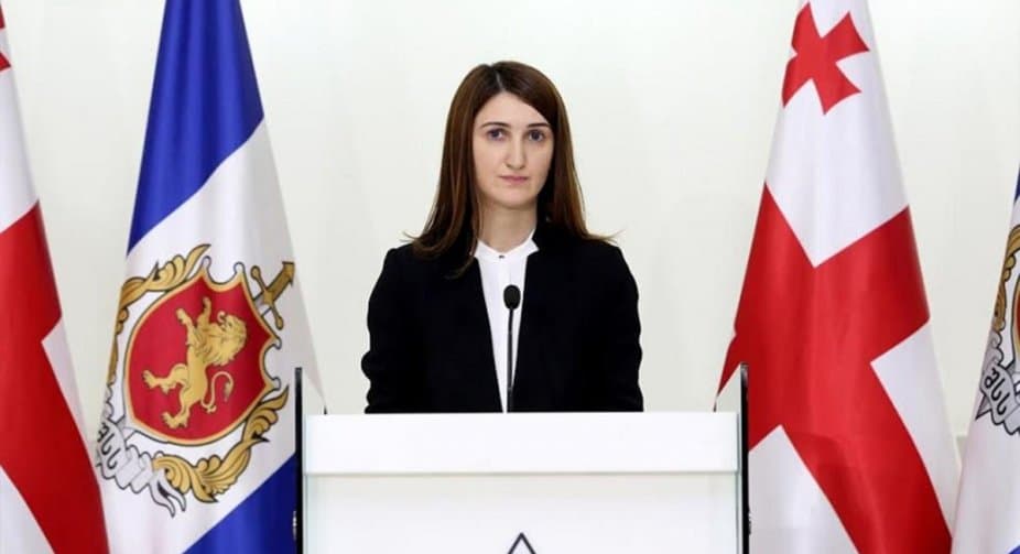 თოლორაიამ კომიტეტის სხდომა მას შემდგე დატოვა, რაც რატი იონათამიშვილი დაინტერესდა, თუ საიდან ჰქონდა მას კანონპროექტი