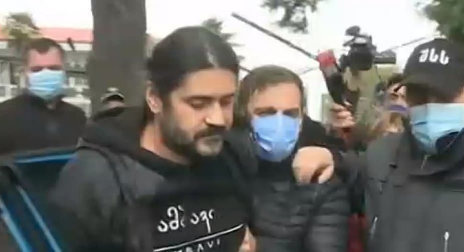 Frontnews image description