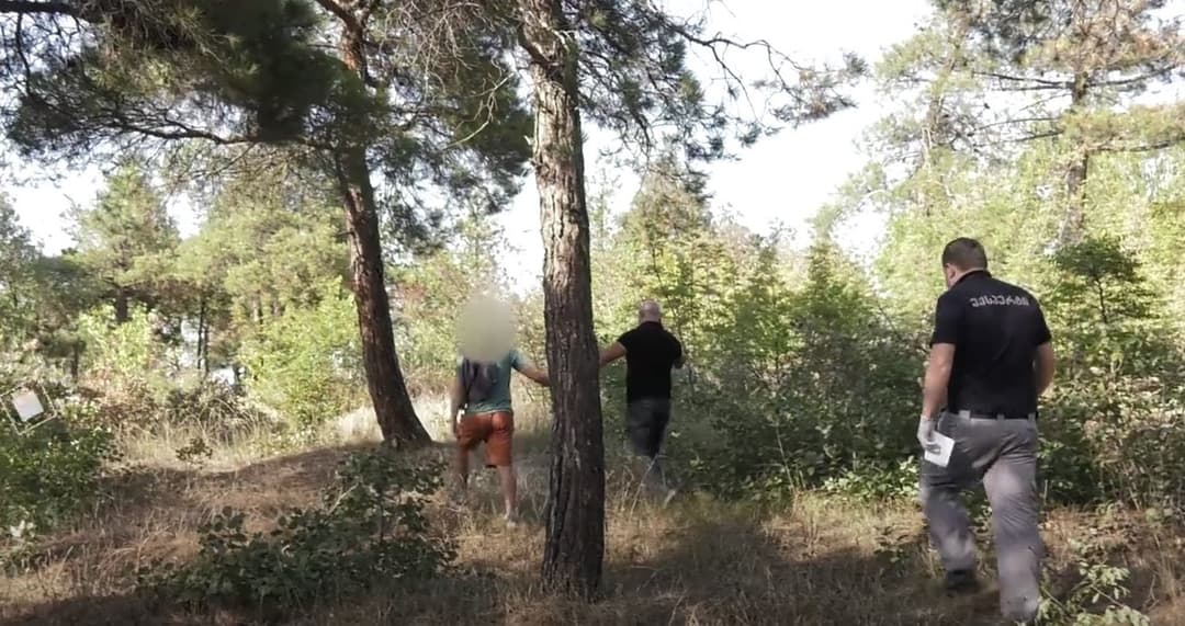 თბილისში ინტერნეტით ნარკოტიკების რეალიზაციის სქემაში ჩართული უცხო ქვეყნის მოქალაქე დააკავეს