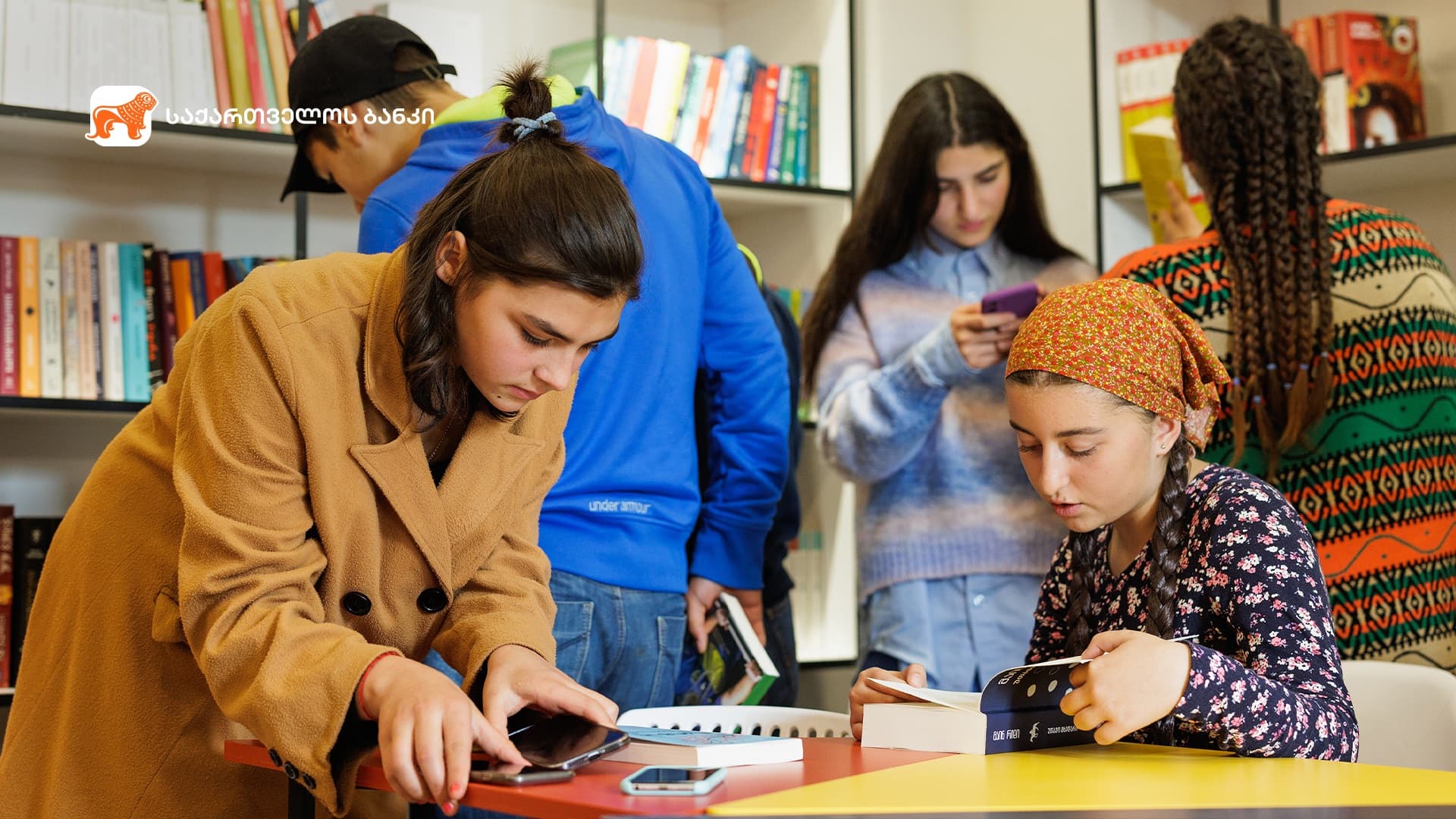 Frontnews image description