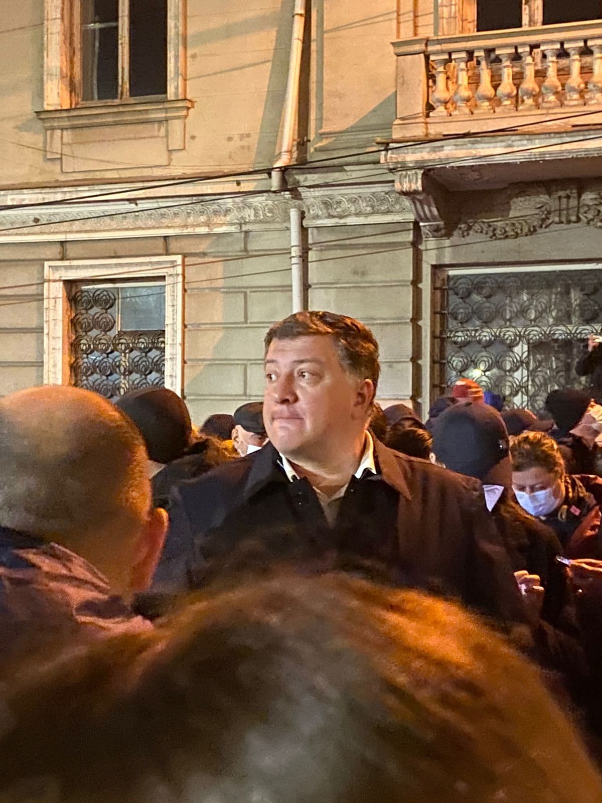 Frontnews image description