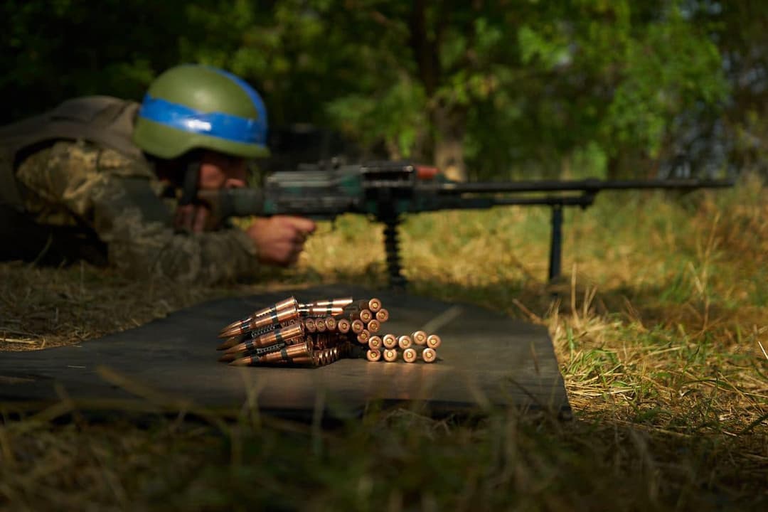 1400 ოკუპანტი და 60-ზე მეტი საარტილერიო სისტემა ერთ დღეში – რუსეთის ახალი დანაკარგები უკრაინაში
