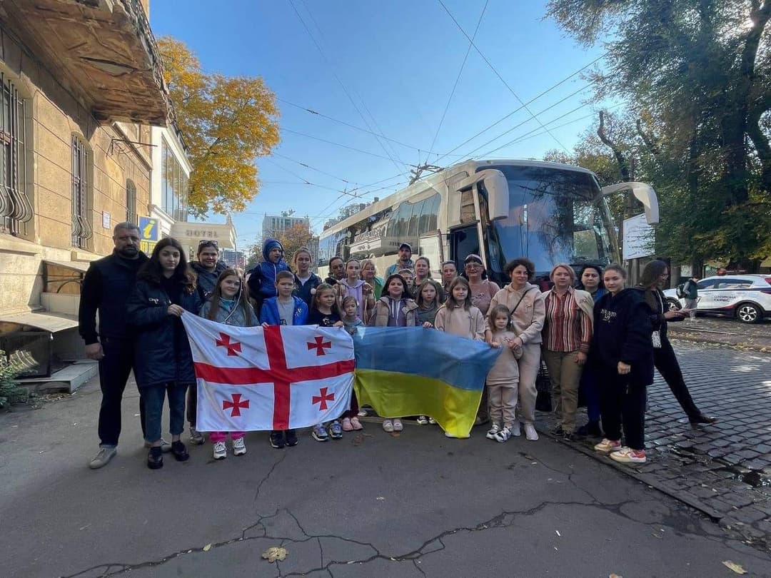 უკრაინელი ბავშვები საქართველოში დაისვენებენ