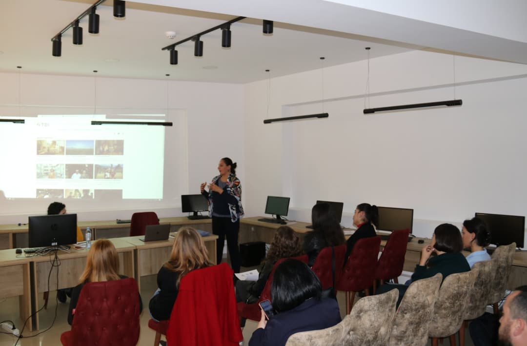 ქუთაისის უნივერსიტეტში ტოლერანტობის დღე აღნიშნეს