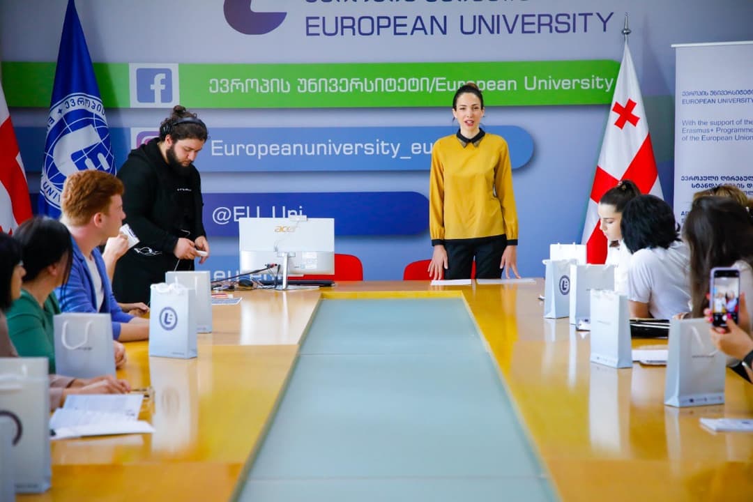 “ევროპის უნივერსიტეტში“ ზუგდიდის, თელავის და ბორჯომის საჯარო სკოლები დააჯილდოვეს