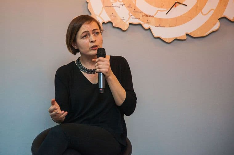 ელენა კოვალსკაია – პროტესტის ნიშნად ვტოვებ სახელმწიფო თეატრის დირექტორის თანამდებობას, შეუძლებელია მუშაობდე მკვლელისთვის