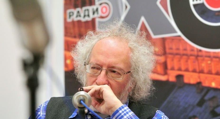 Frontnews image description