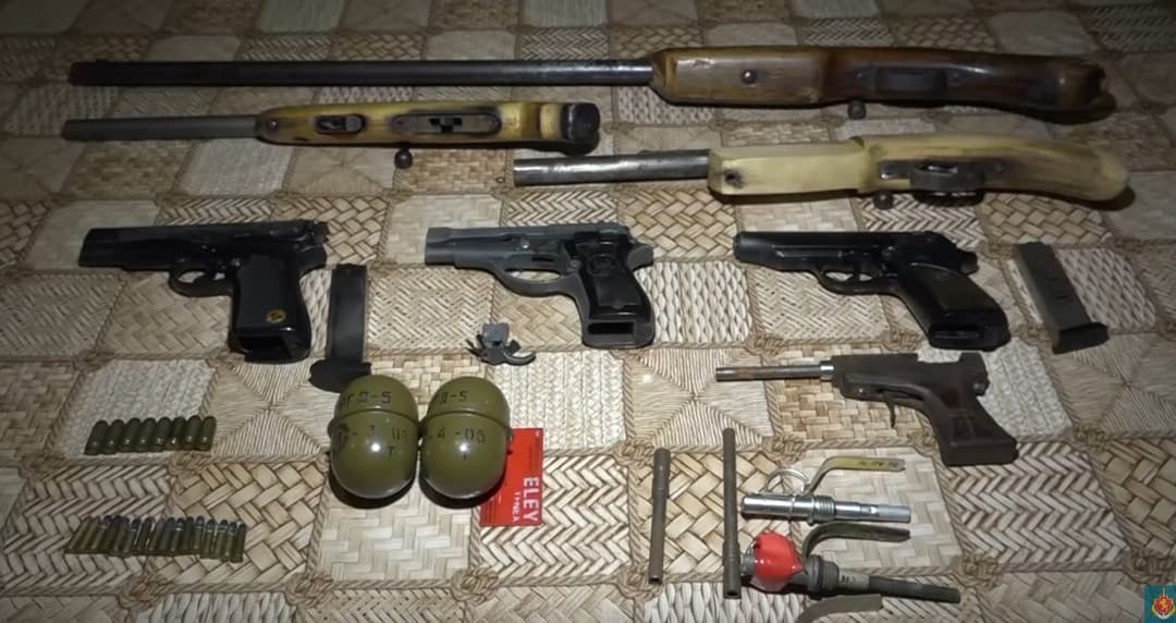 შსს-მ თბილისსა და რეგიონებში უკანონო ცეცხლსასროლი იარაღები ამოიღო – დაკავებულია 6 პირი