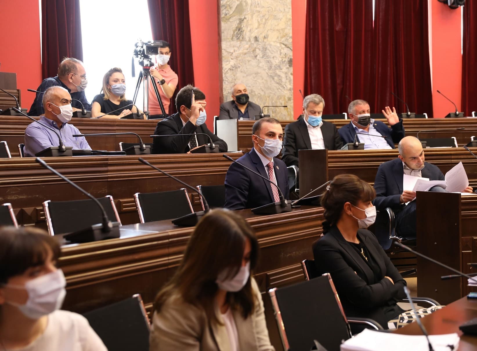 Frontnews image description