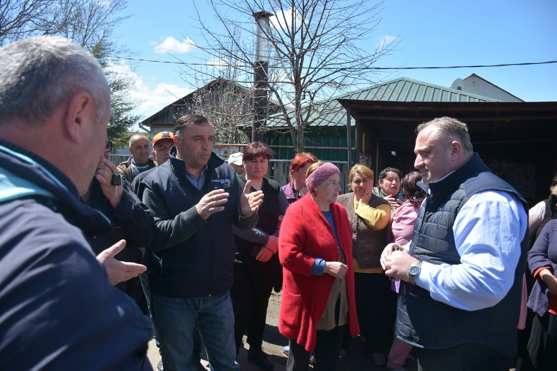 Frontnews image description