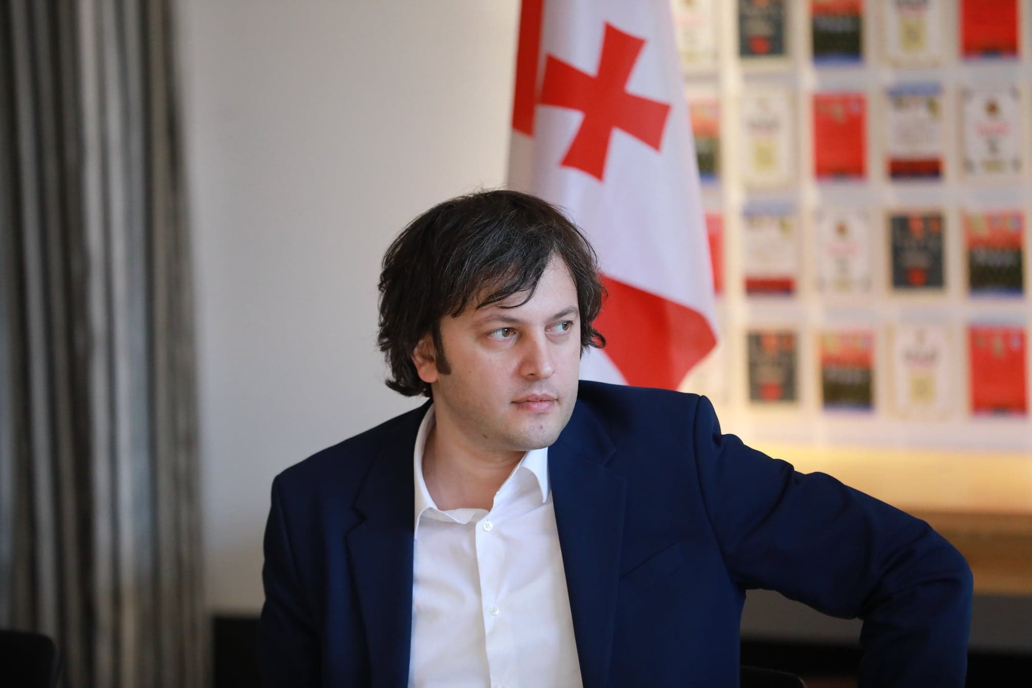 Frontnews image description