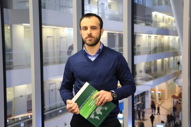 Frontnews image description