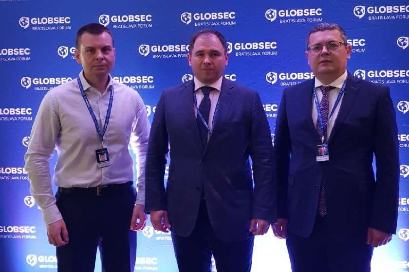 ნიკოლოზ სამხარაძე უკრაინელ კოლეგას შეხვდა